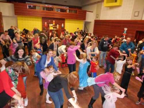 Karneval s Hopsalínem 4.3.